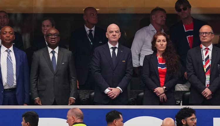 FIFA Executive Leaves
