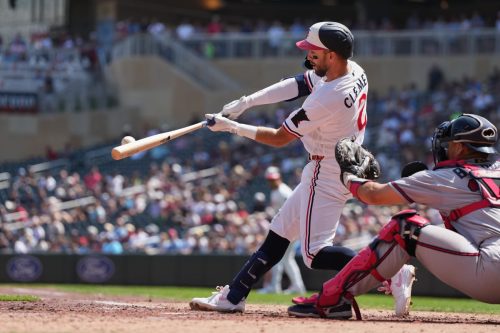 Braves Twins Baseball