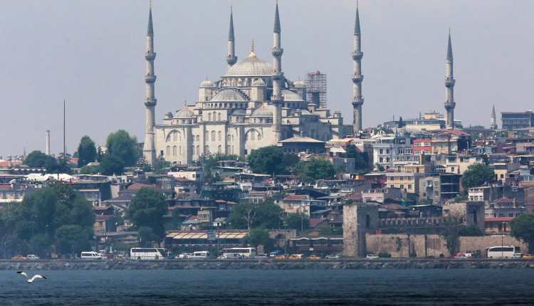 Turkey-Mayors Jailed