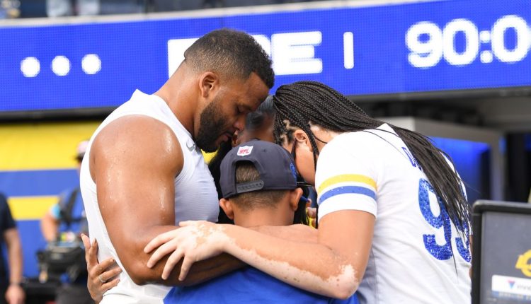 Giants Rams Football