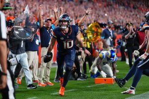 Rams Broncos Football