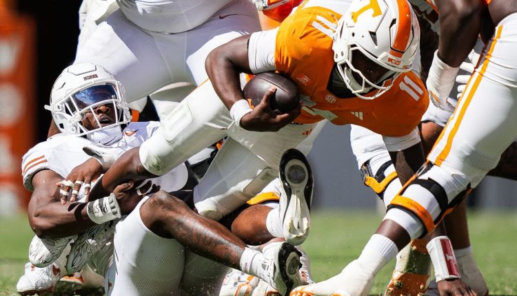 Texas Tennessee Football