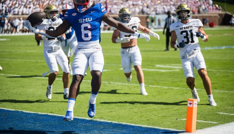 UC Davis SMU Football