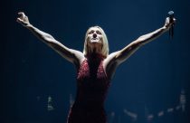 One Tech Tip Celine Dion