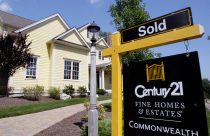 AI Luxury Home Sales