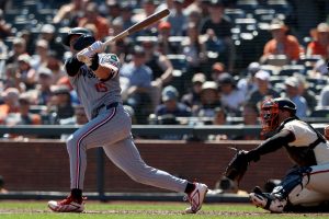 Twins Giants Baseball