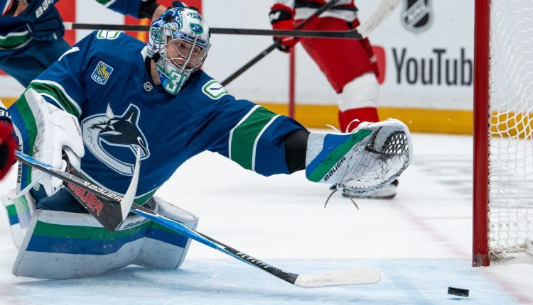 Hurricanes Canucks Hockey