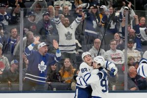 APTOPIX Maple Leafs Blue Jackets Hockey