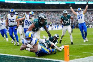 APTOPIX Rams Eagles Football