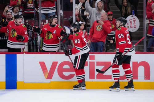Penguins Blackhawks Hockey