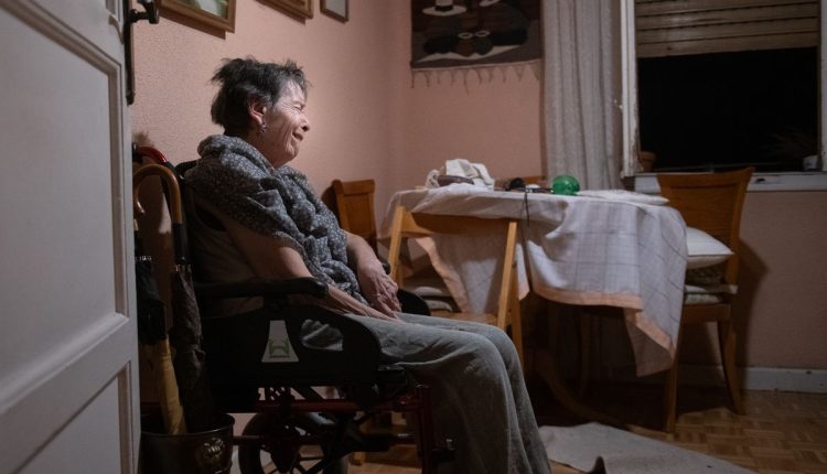 Photos of Madrid protests after an 87-year-old woman’s eviction from her longtime home