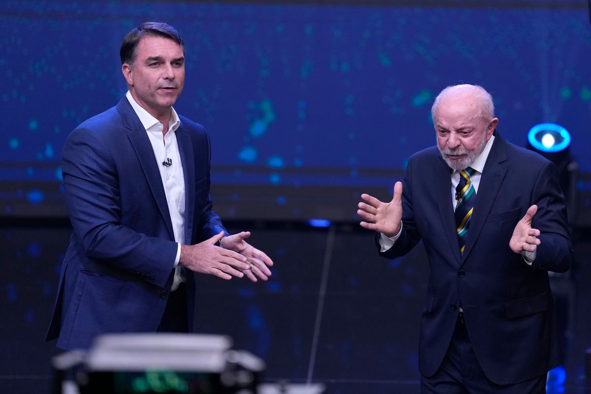 mymotherlode.com - AP News - The Latest: Brazilians choose between Lula and Fl&aacute;vio Bolsonaro in presidential runoff