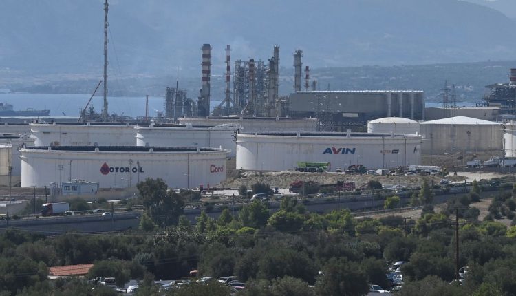 Greece Refinery Blast