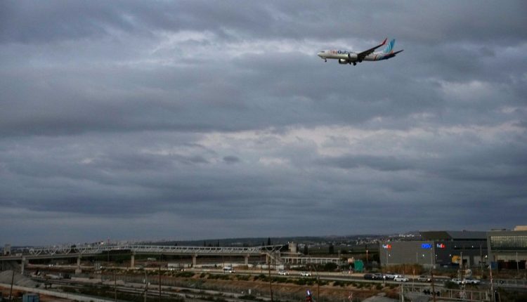 Photos of passengers returning to Tel Aviv after attack aboard FlyDubai flight