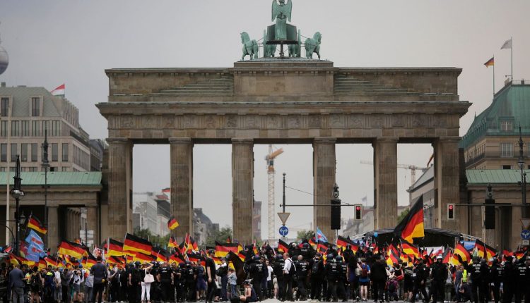 Germany Far Right Migrants