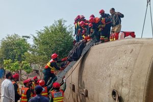 Pakistan Train Accident