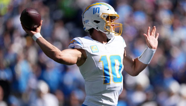 Chargers Seahawks Football