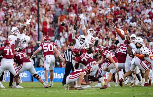 APTOPIX Oklahoma Texas Football