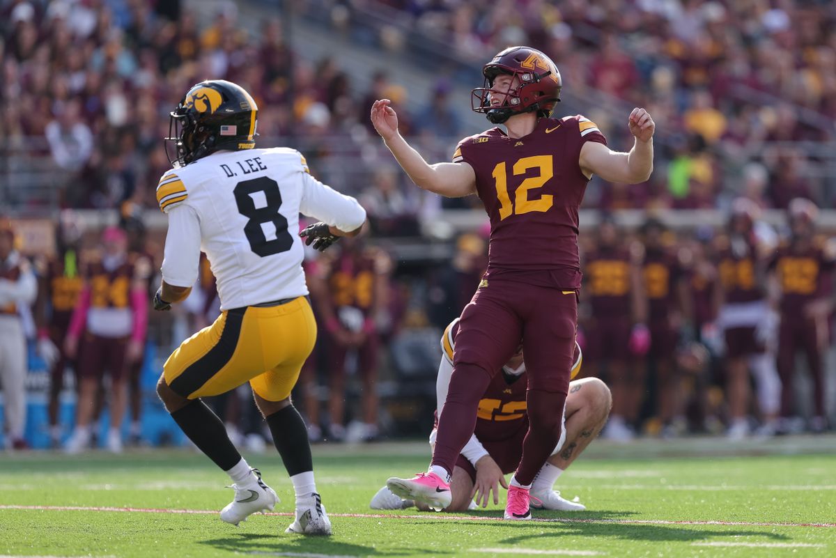 Drzewiecki’s field goal as time expires lifts Minnesota past No. 15 ...