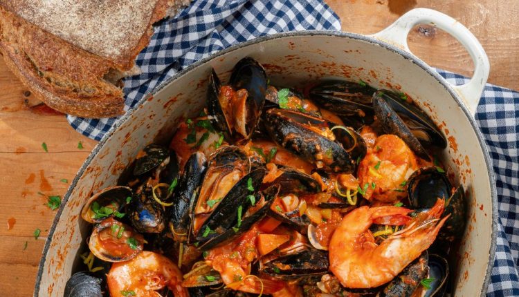 Food-Voracious-Kimchi Seafood Pot
