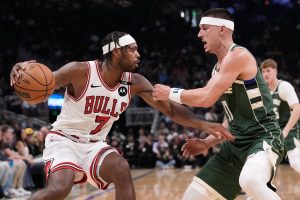 Bulls Bucks Basketball