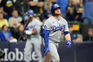 APTOPIX NLCS Dodgers Brewers Baseball