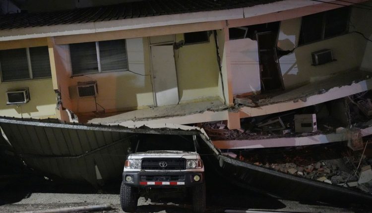 APTOPIX Panama Earthquake
