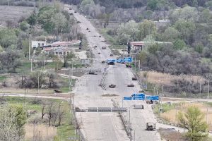 Russia Ukraine Civilians Trapped