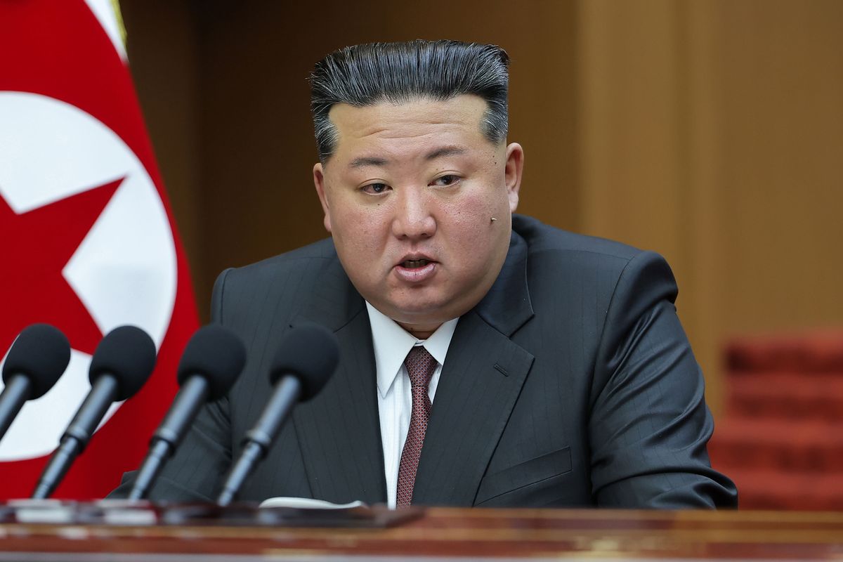 North Korea launches unidentified projectile off east coast